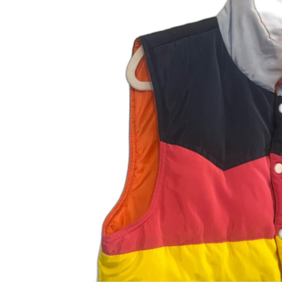 B Fresh Large Multi Color Puffer Vest - Picture 4 of 9